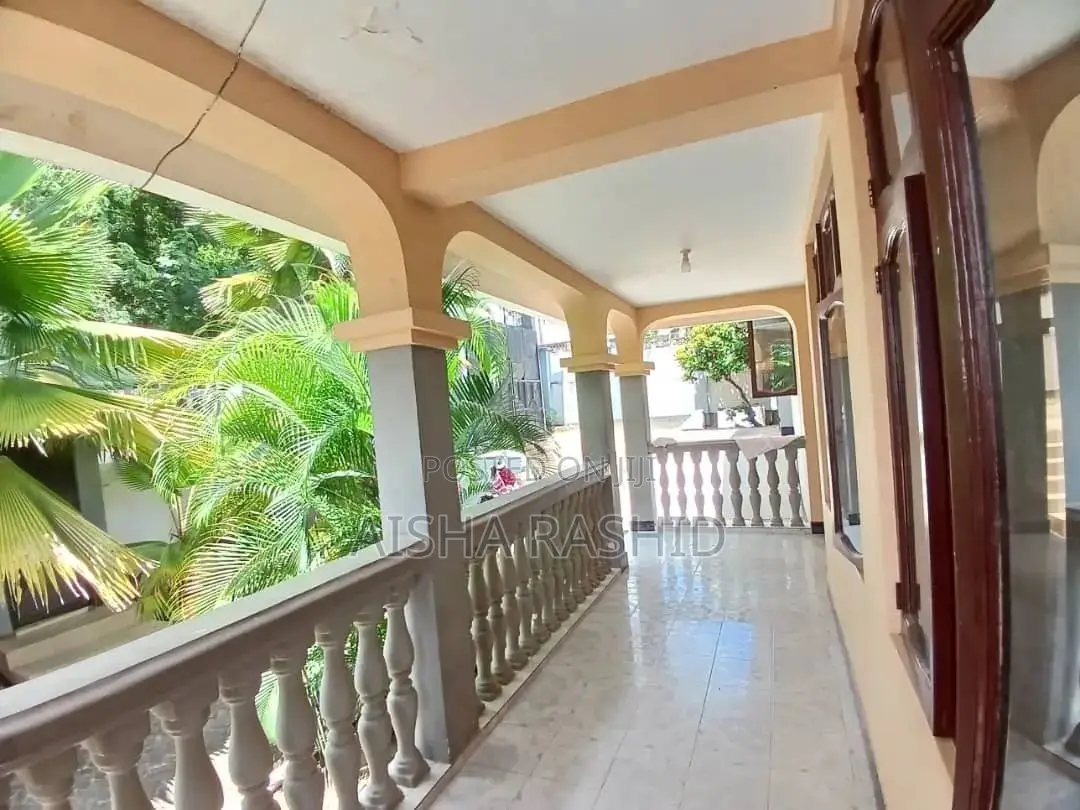 4bdrm Apartment in Kimara for rent