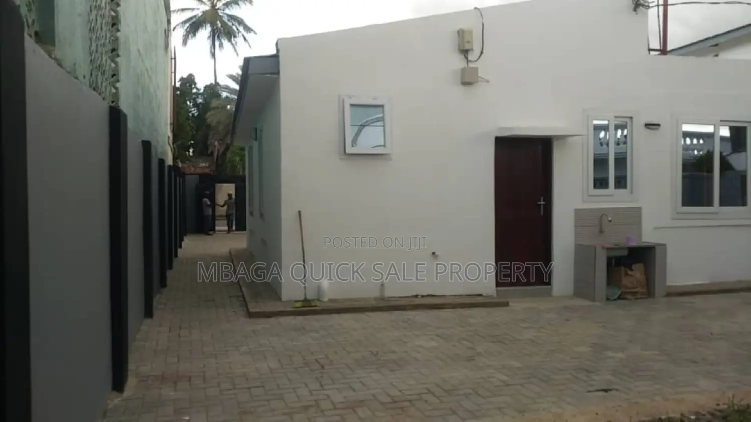 6bdrm House in Msasani for rent