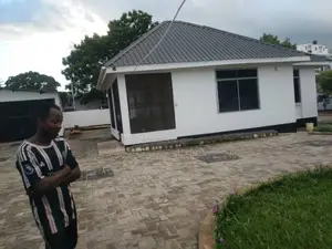 4bdrm House in Msasani for rent