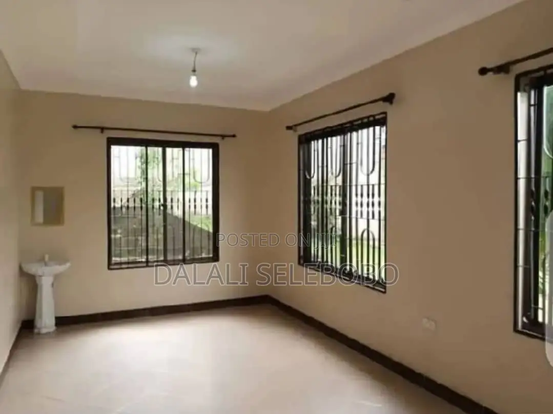 3bdrm Bungalow in Kimara Baruti for rent