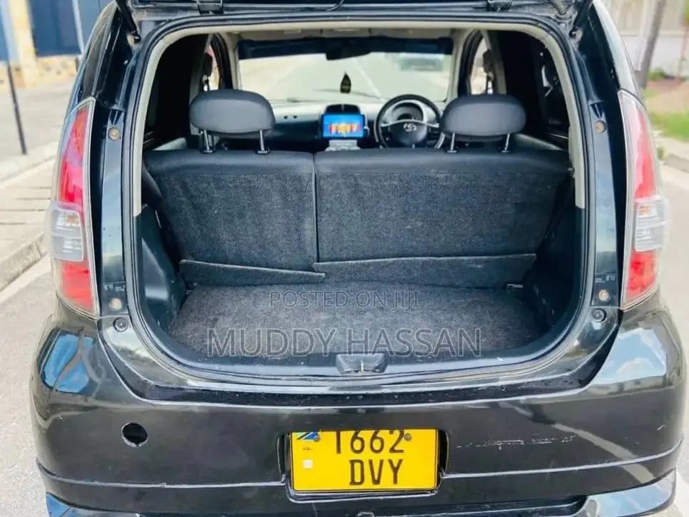 Toyota Passo 2006 Black