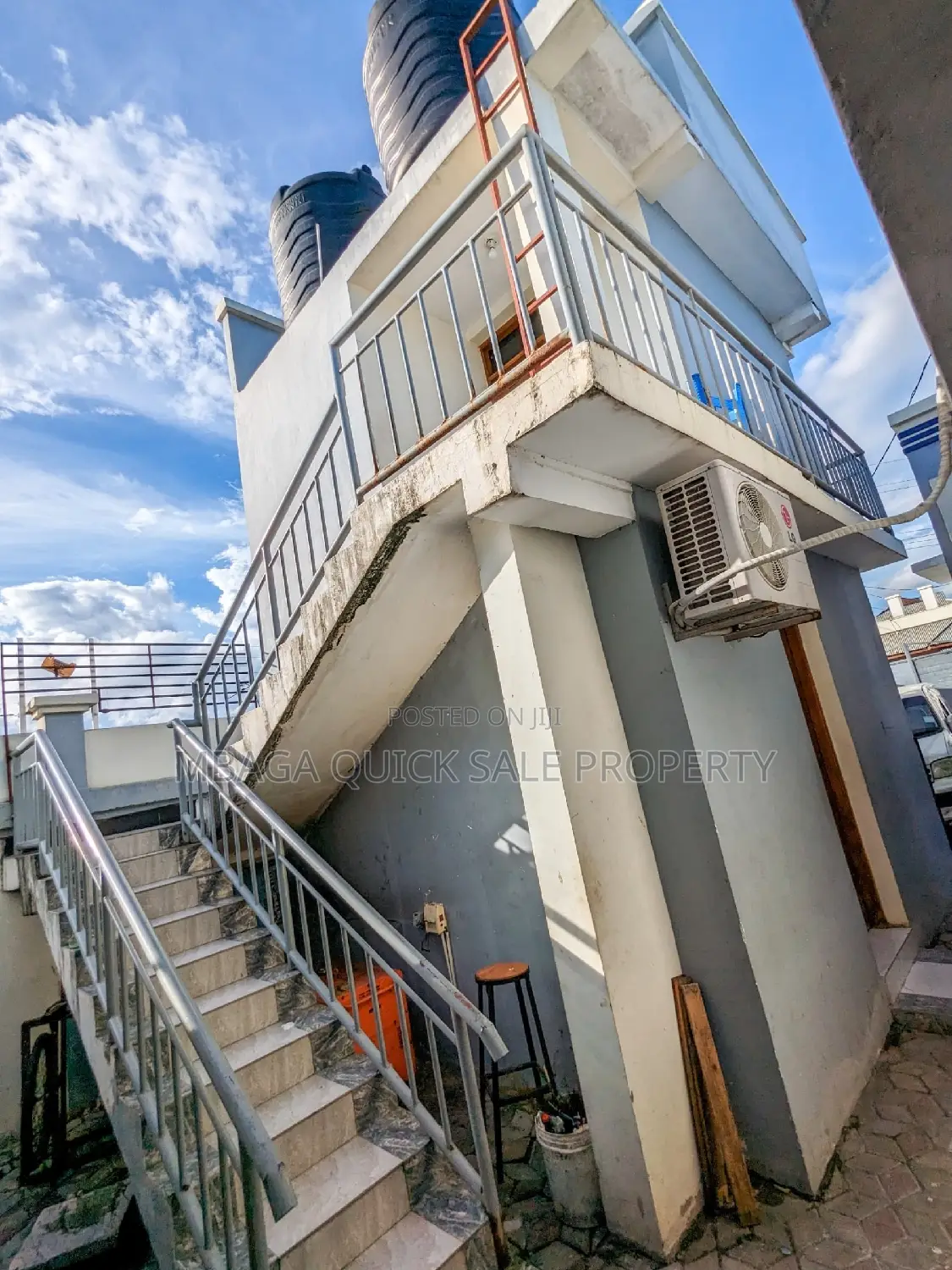 12bdrm House in Mbagala for sale