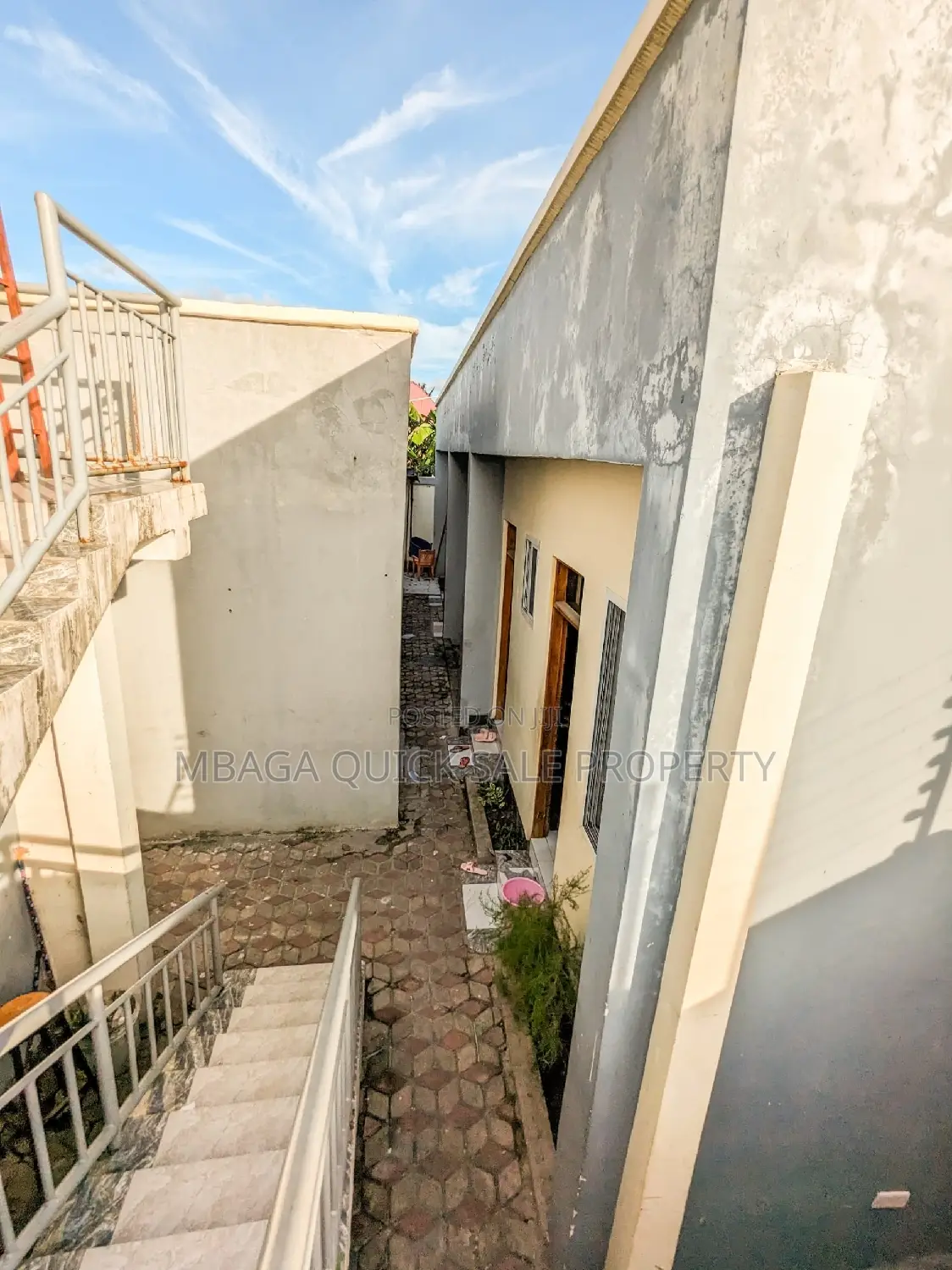 12bdrm House in Mbagala for sale