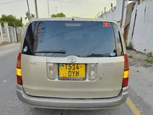 Toyota Probox 2004 Blue