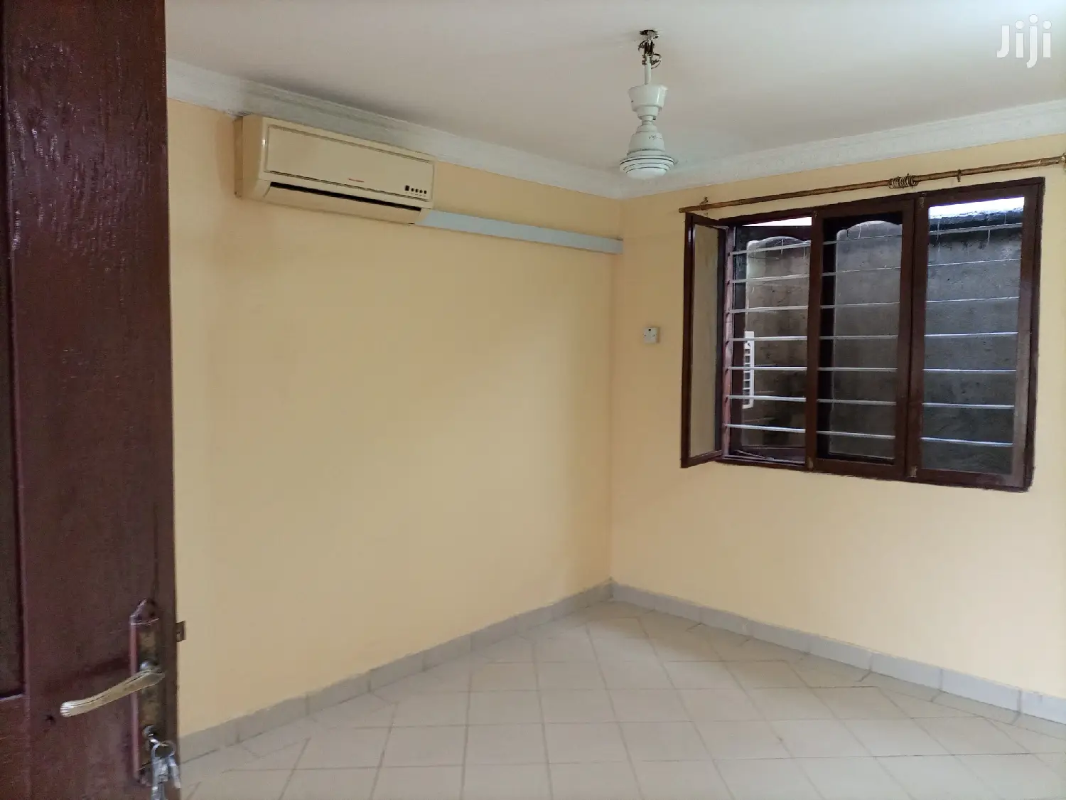 2bdrm House in Mikocheni for rent