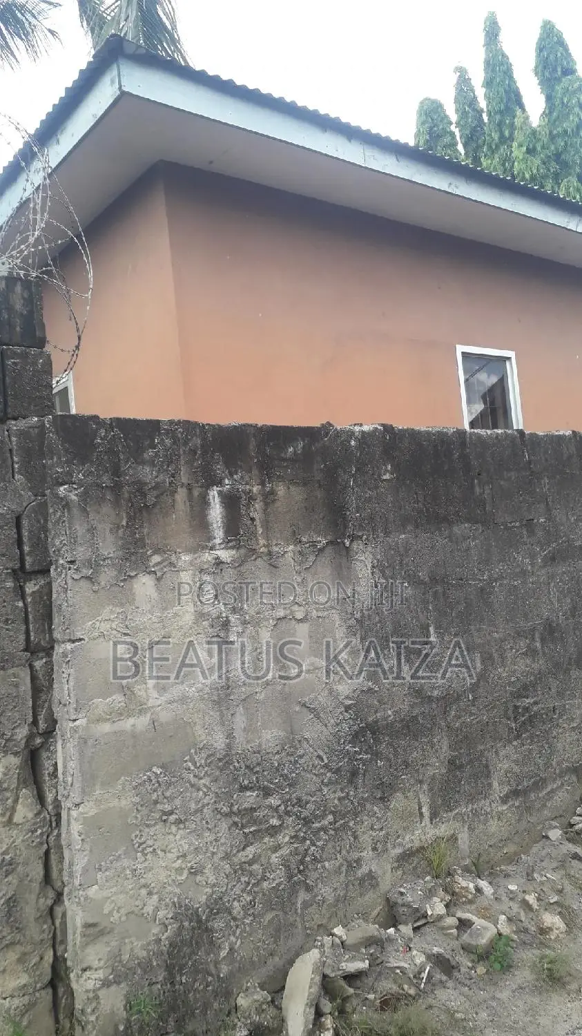 2bdrm House in Kawe Malingo for sale