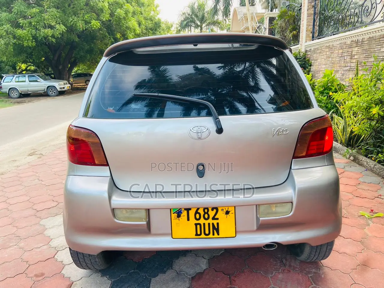 Toyota Vitz 1.5 FWD 3dr 2002 Silver