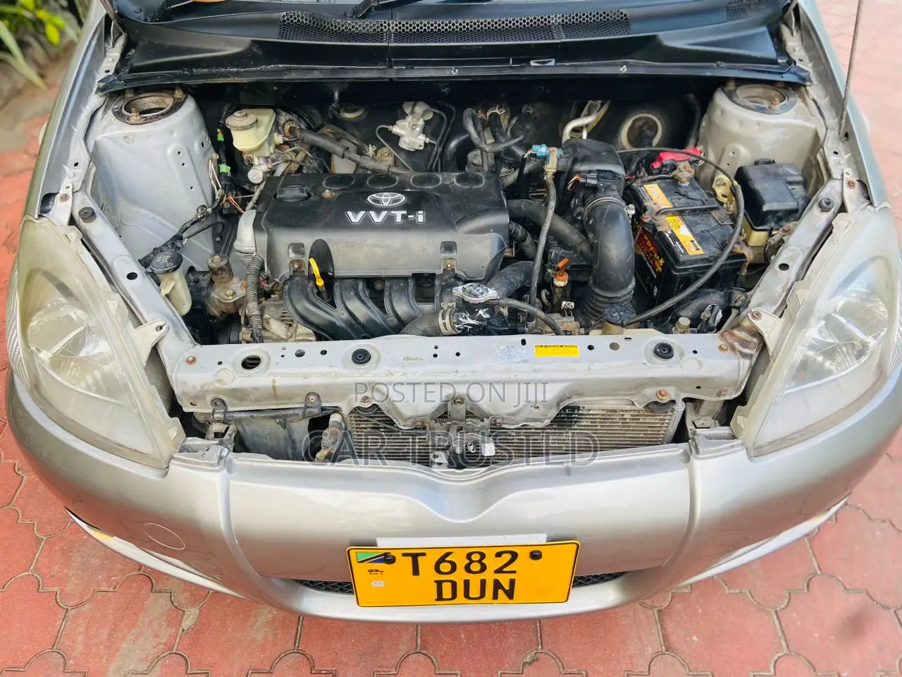 Toyota Vitz 1.5 FWD 3dr 2002 Silver