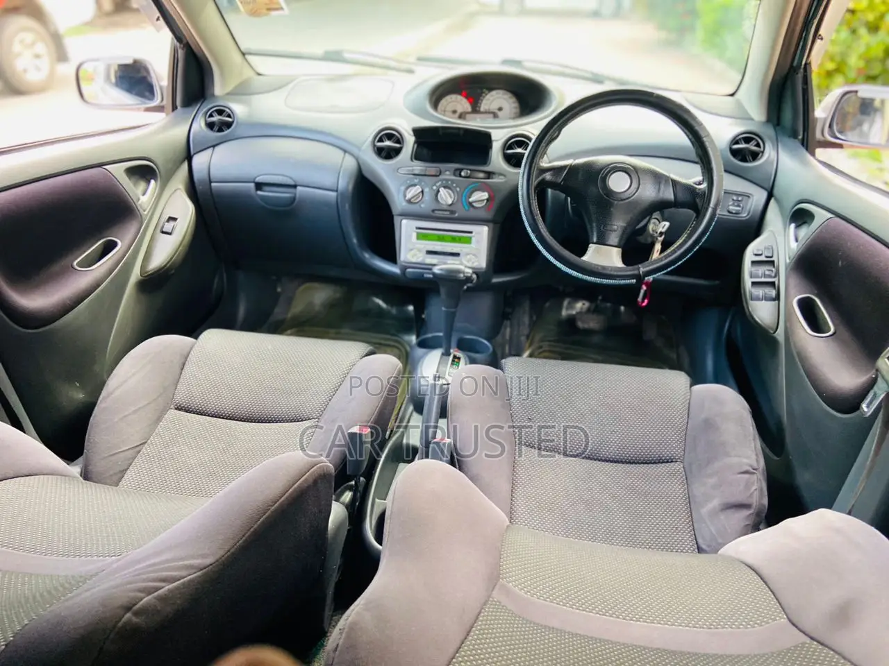 Toyota Vitz 1.5 FWD 3dr 2002 Silver