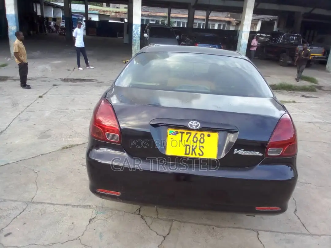 Toyota Verossa 2002 Black