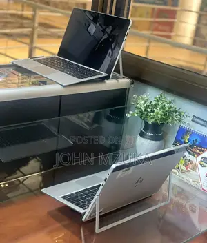 Laptop HP EliteBook X2 1012 G2 8GB Intel Core I5 SSD 256GB