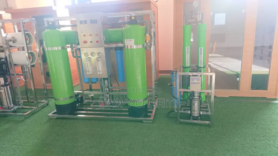 Reverse Osmosis Machines With It's Equipment