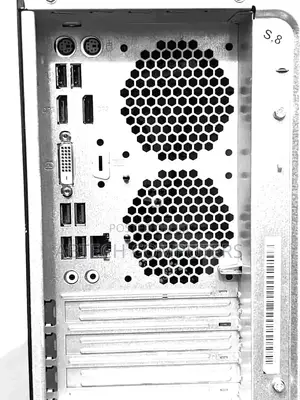 Desktop Computer Fujitsu Esprimo P757/E90+ 4GB Intel Core I3 SSD 256GB