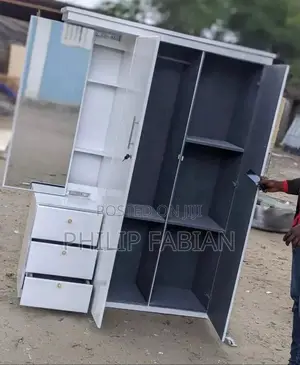 Kabati La Nguo Jipya