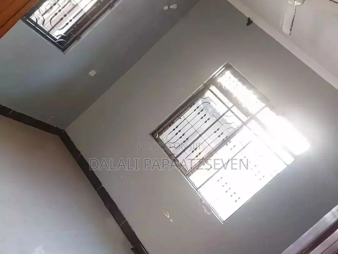 3bdrm House in Dalalipapaatzseven, Bunju for rent