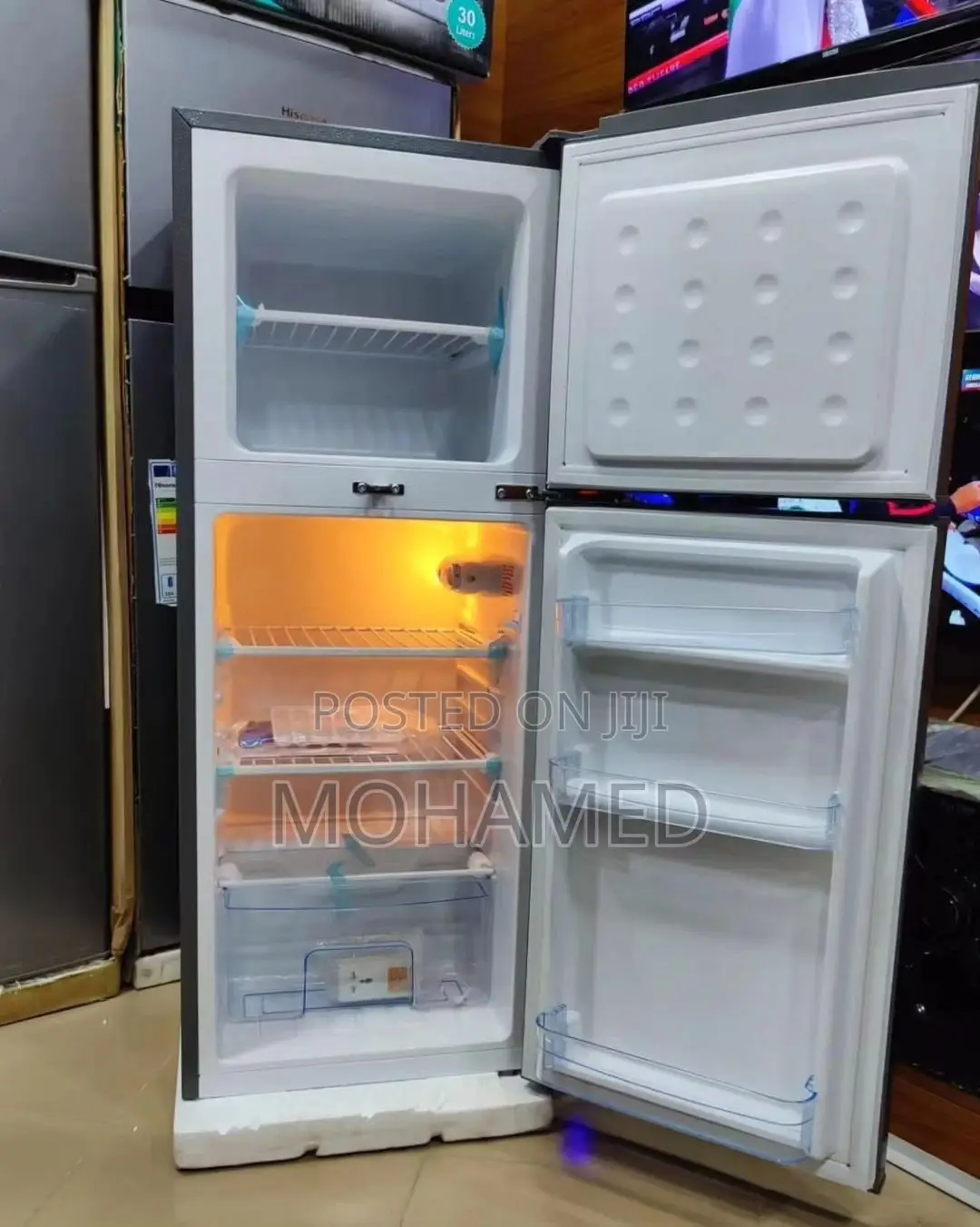 Boss Fridge/Friji 160L