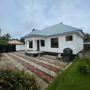 3bdrm House in Bunju, Kinondoni for sale