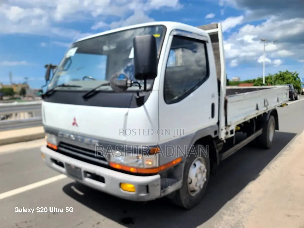 Mitsubishi Canter Tani 4.
