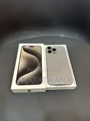 New Apple iPhone 15 Pro Max 256 GB Silver