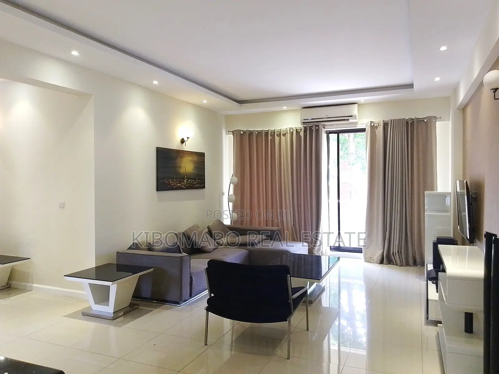 Furnished 3bdrm Apartment in Oyster Bay for sale