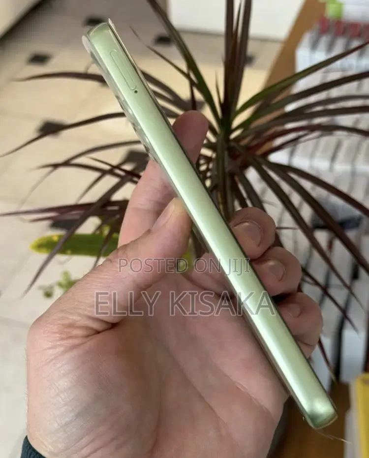 New Samsung Galaxy A05 64 GB Green