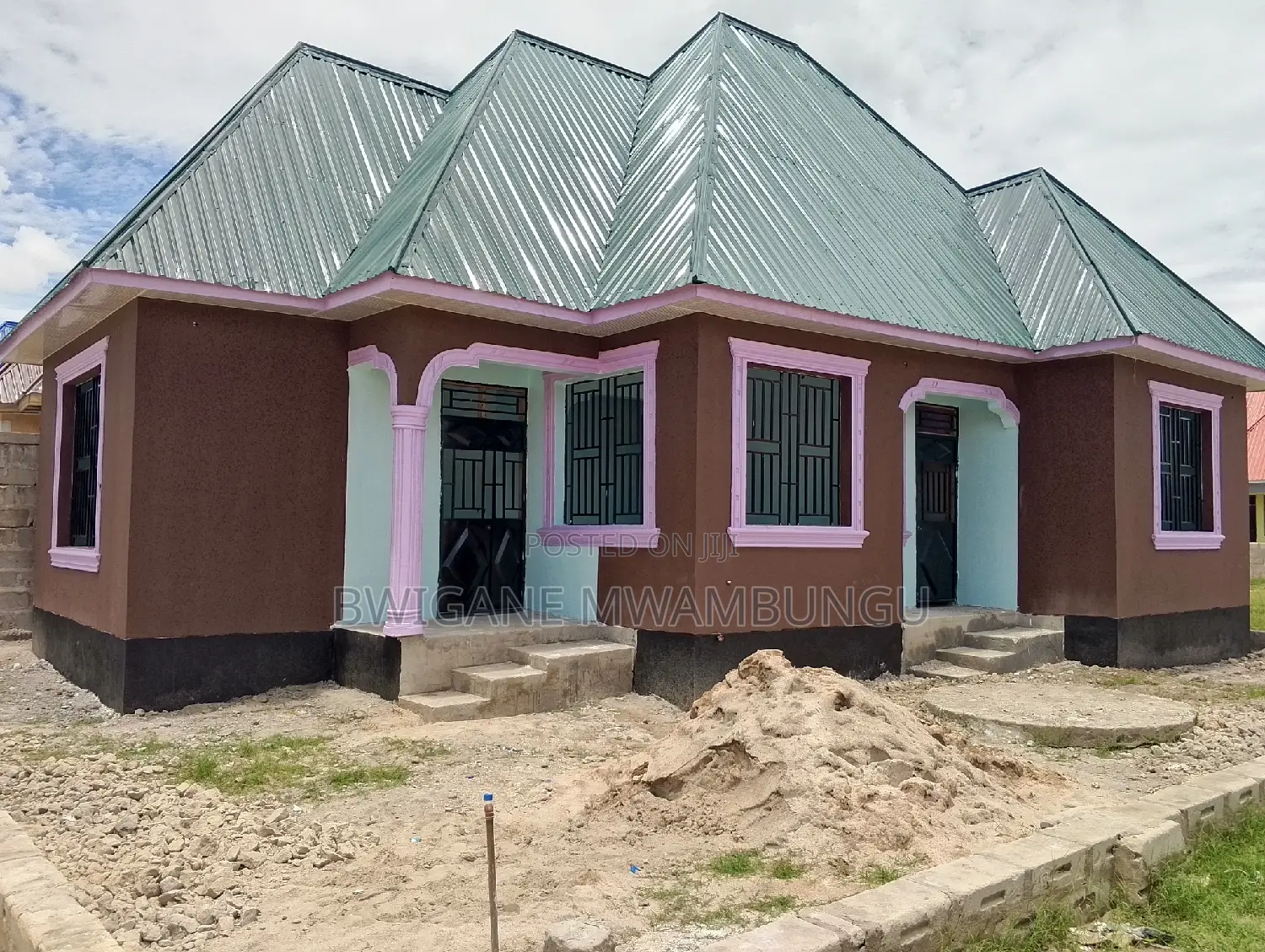 3bdrm Apartment in Mwambungu Broker, Mbagala for sale