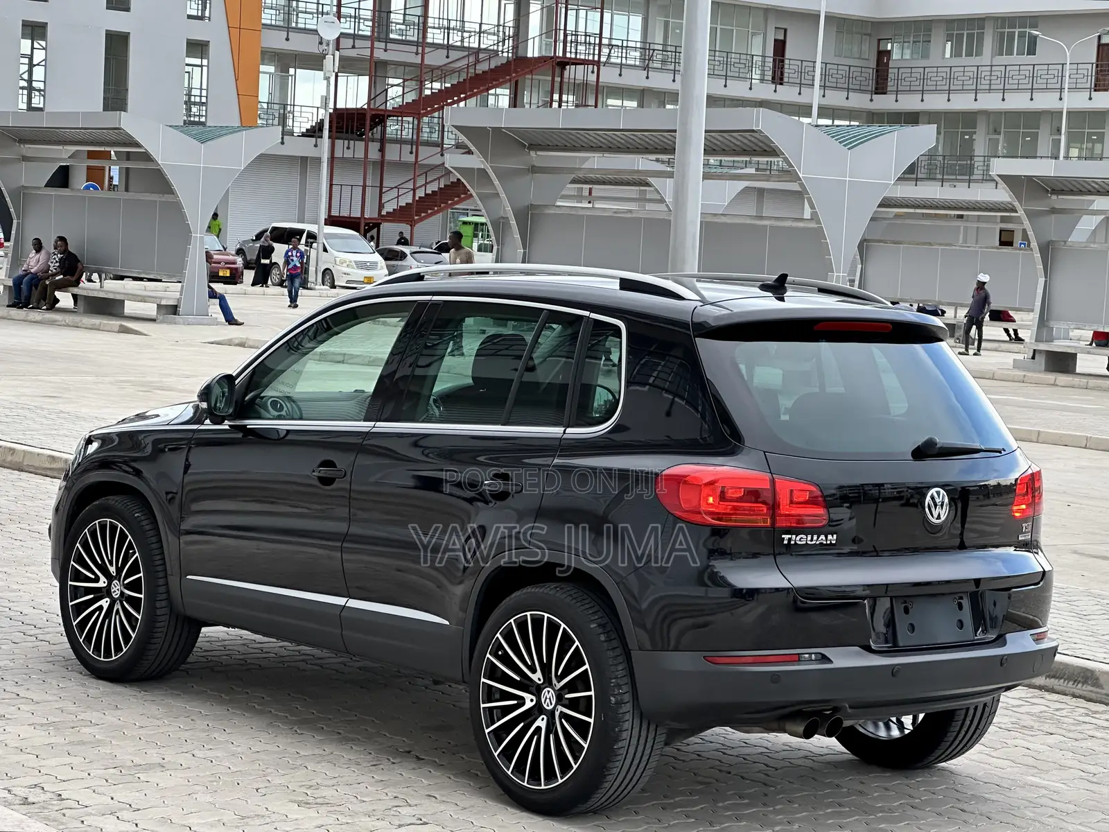 Volkswagen Tiguan 2013 Black