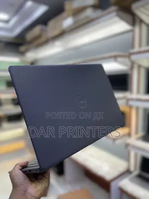 Laptop Dell Vostro 15 3000 8GB Intel Core I5 HDD 1T