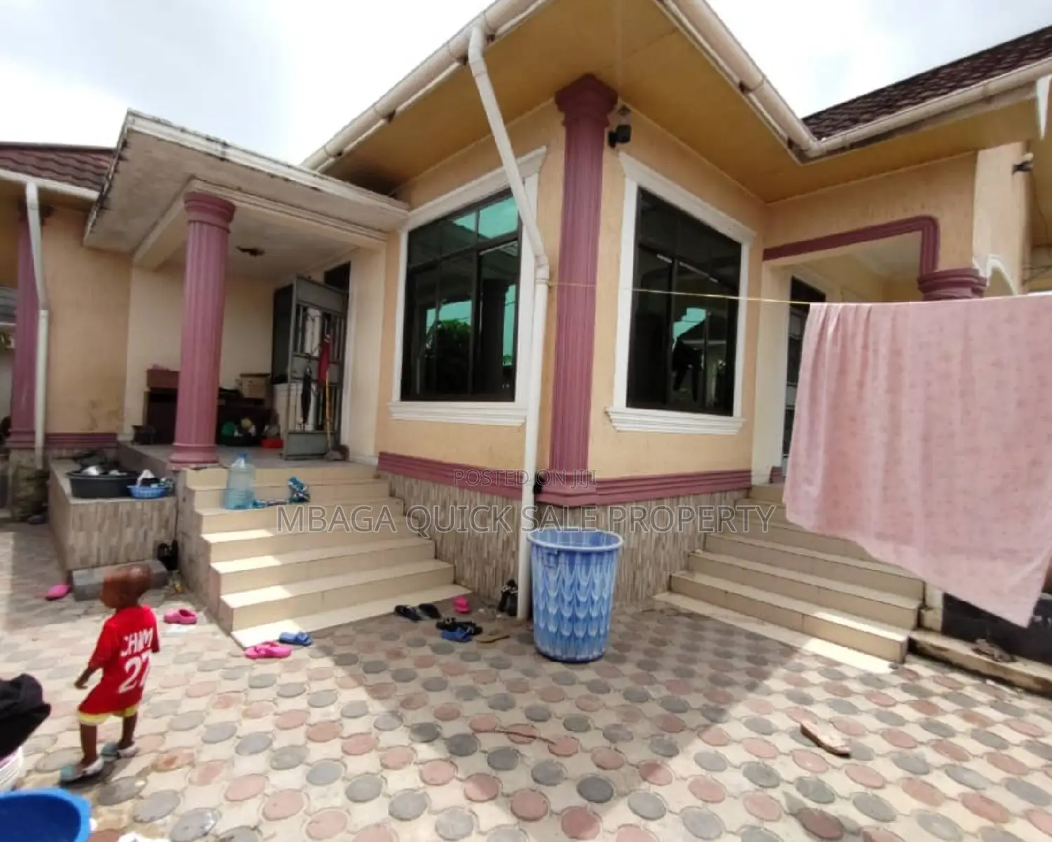 3bdrm House in Buza, Keko for sale