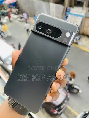 Photo - Google Pixel 8 Pro 128 GB Black