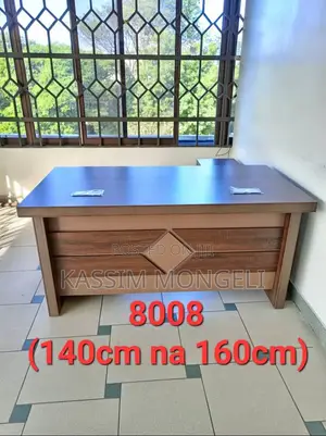 Office Table 140cm