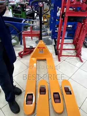 2500kg Hand Pallet Truck