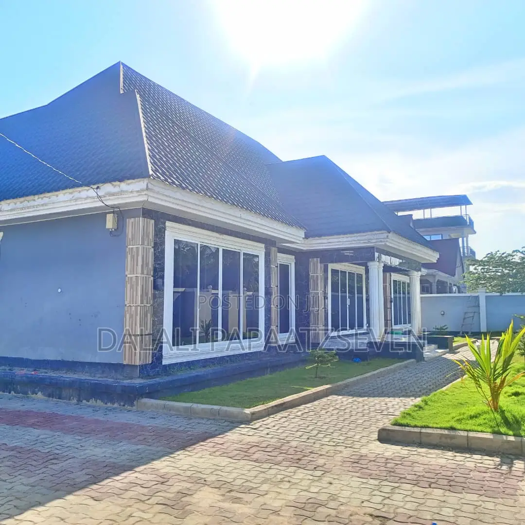 4bdrm House in Dalalipapaatzseven, Kigamboni for sale