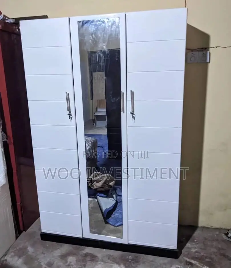 Kabati Za Milango Miwili Na Mitatu Zipo