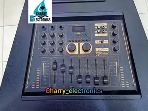 Soundsoft Speakers With Master Equalizer 2 Mic500w15"