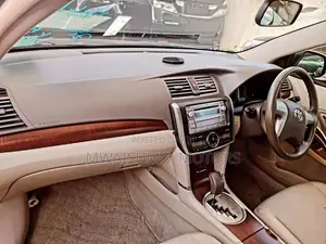 Toyota Premio 2011 Brown