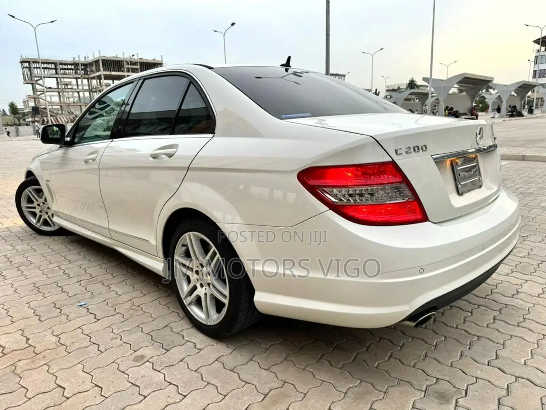 Mercedes-Benz C200 2008 White