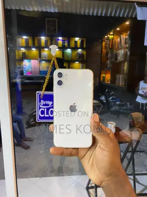 Apple iPhone 11 64 GB White