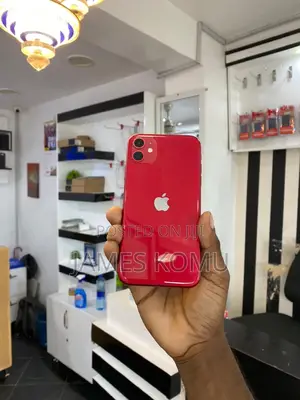 Apple iPhone 11 64 GB Red