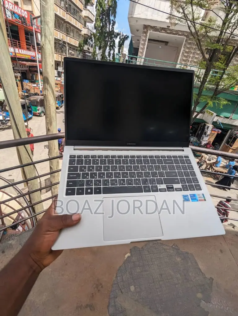 Laptop Dell XPS M1730 8GB Intel Core I5 SSD 256GB