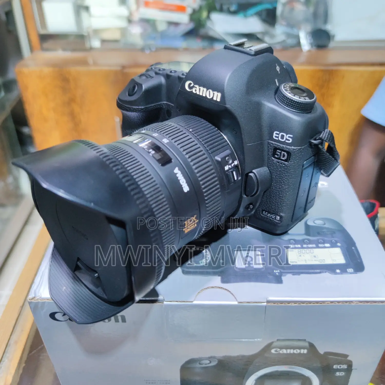 Canon EOS 5D Mark II DSLR Camera Sigma 10-20mm F3.5