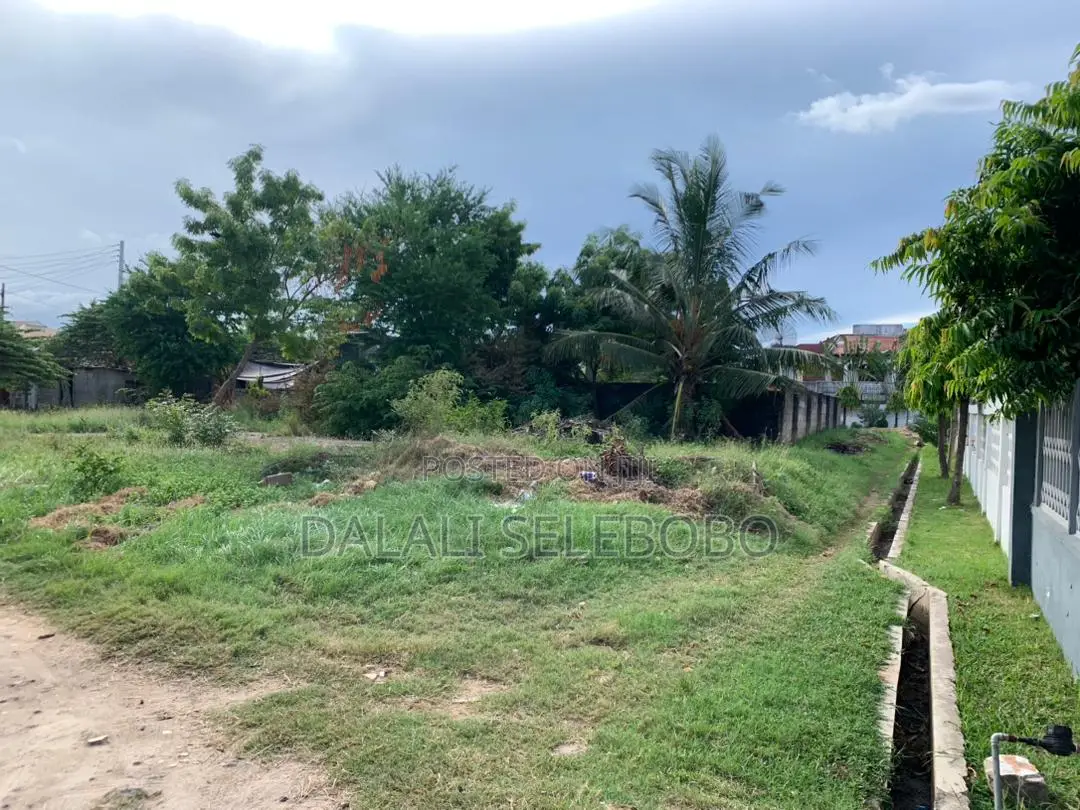 Plot Sale at Mbezi Beach-Kidimbwi Kwa Zena.