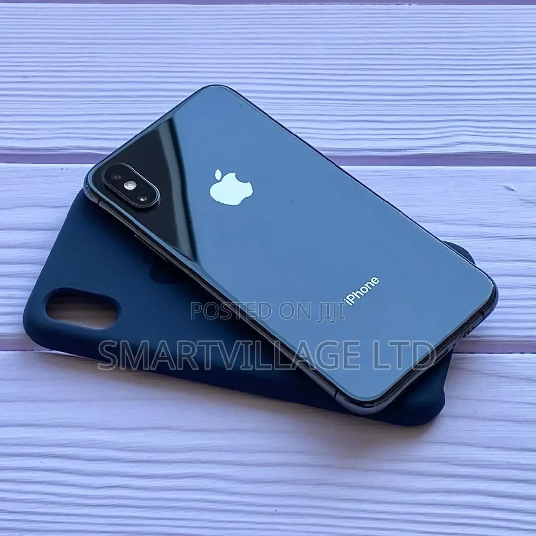 Apple iPhone X 64 GB Black