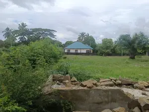 Eneo Zuri Sana Kwa Uwekezaji Linauzwa Ukonga Mombasa