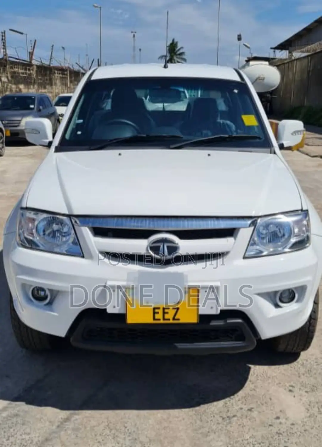 Tata Xenon 2017 White