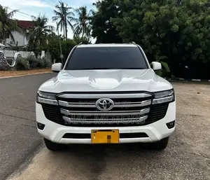Toyota Land Cruiser 2022 White