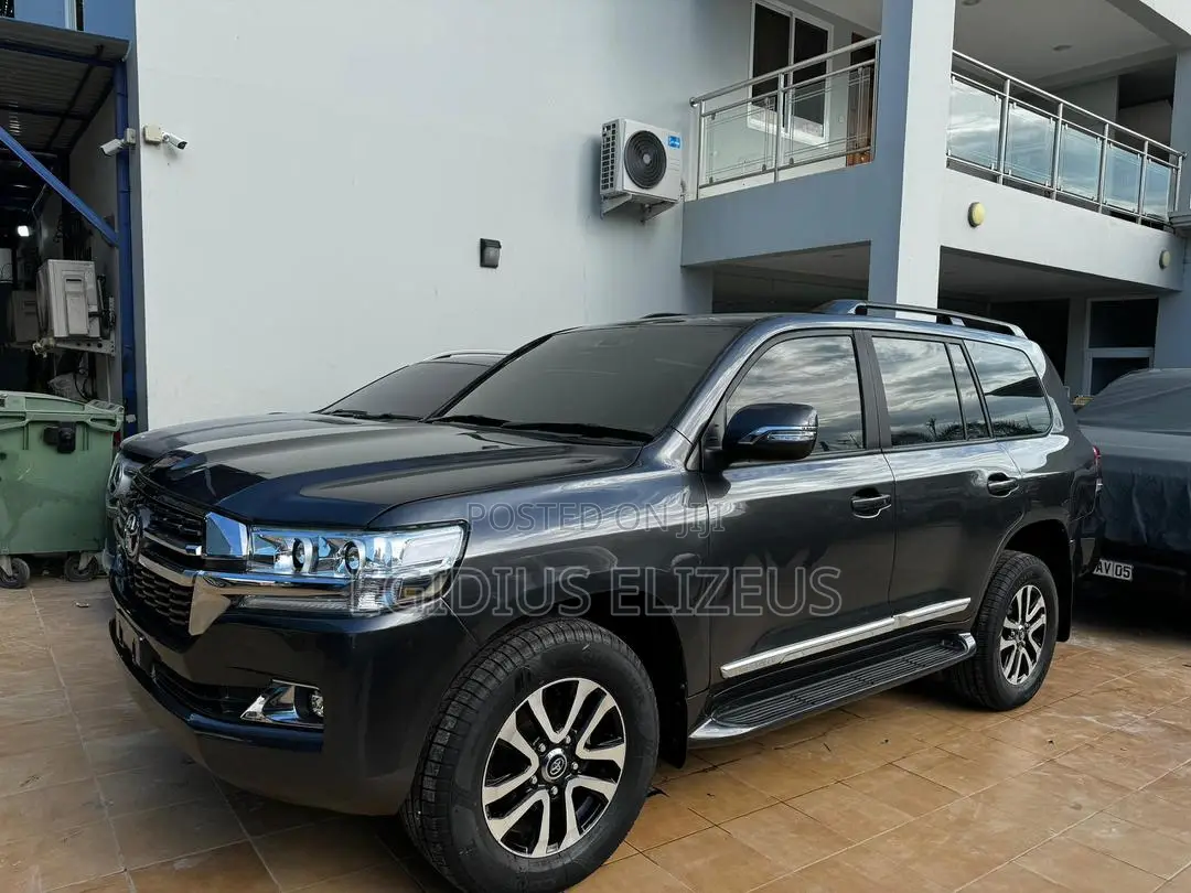 Toyota Land Cruiser 2007 Black