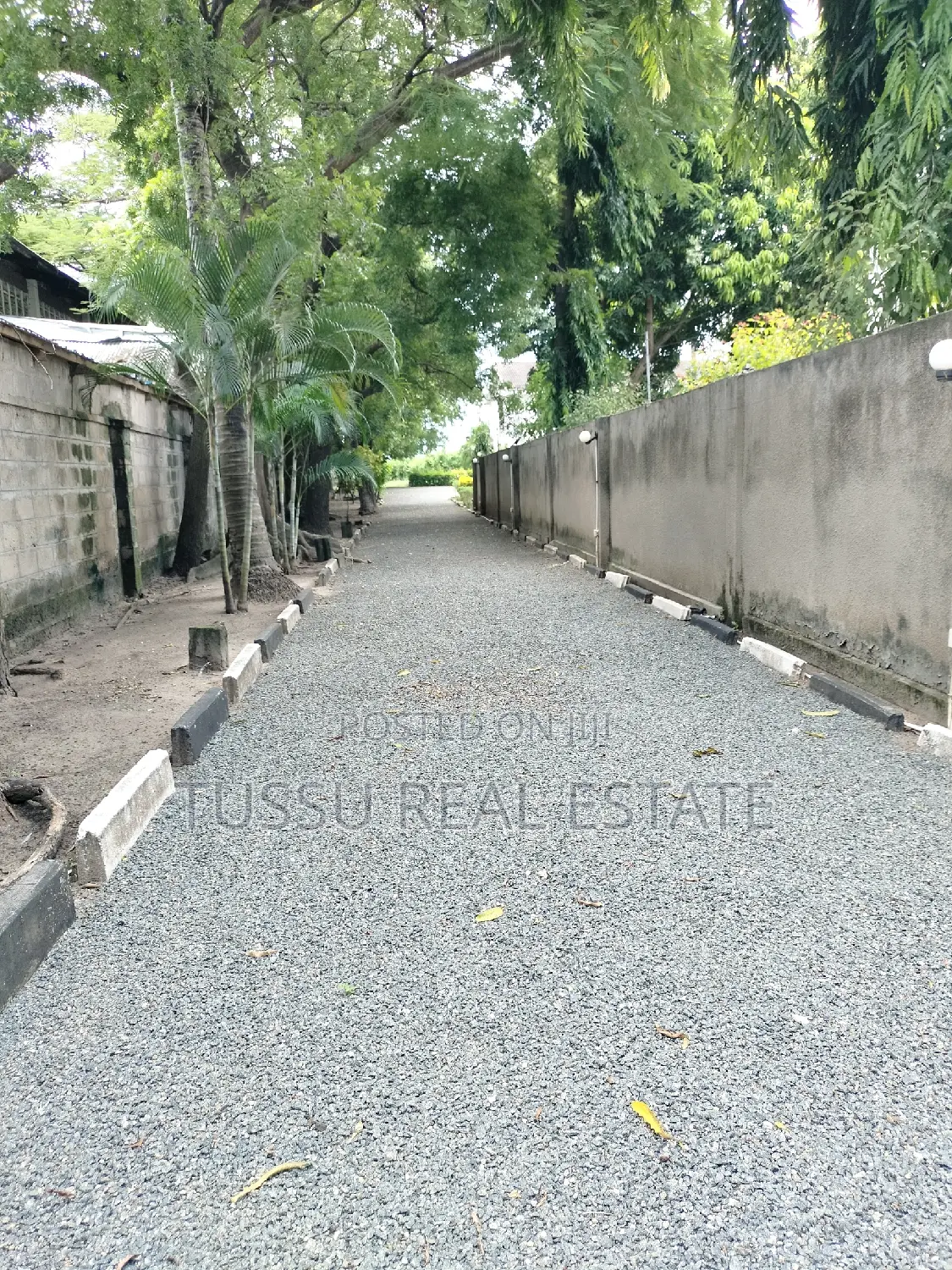 Mini Flat in Mbezibeach Rainbow, Kinondoni for sale