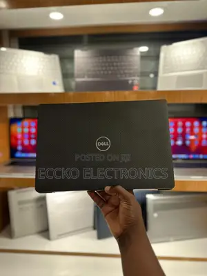 Laptop Dell Latitude 7400 8GB Intel Core I5 SSD 256GB