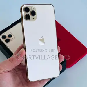 New Apple iPhone 11 Pro Max 256 GB Gold